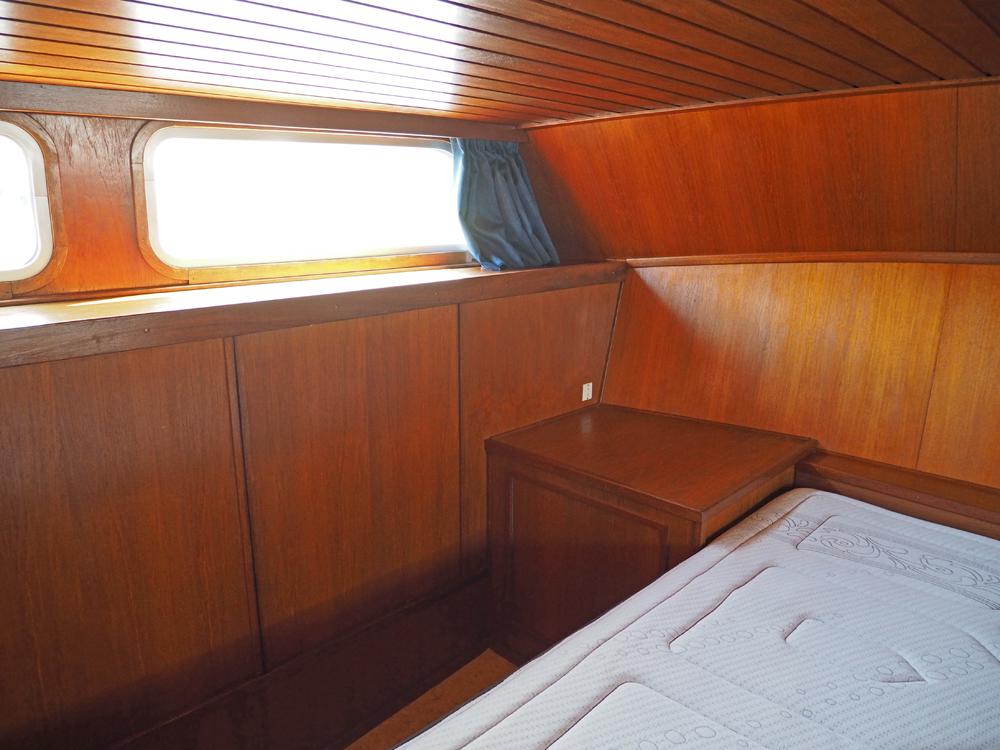 Aft cabin, Accommodation